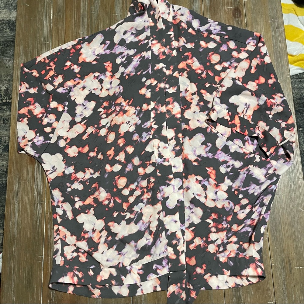 Apt 9 kimono